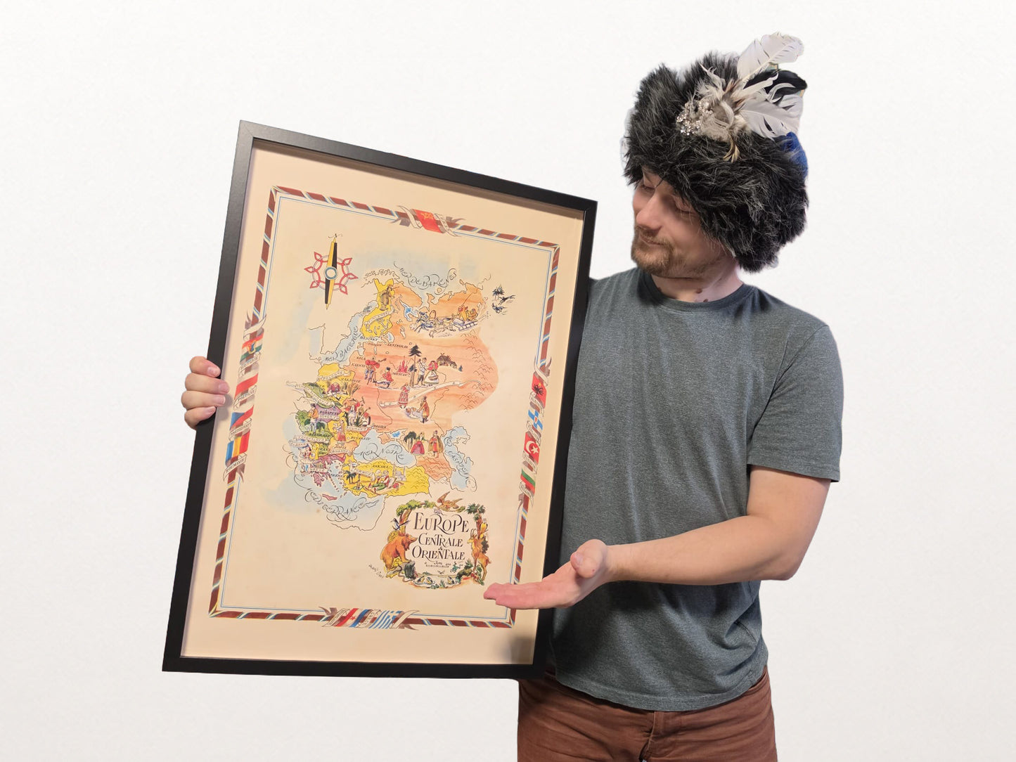 Mapa ilustrado de Europa Central y del Este - Mapa pictórico vintage con ciudades y fauna